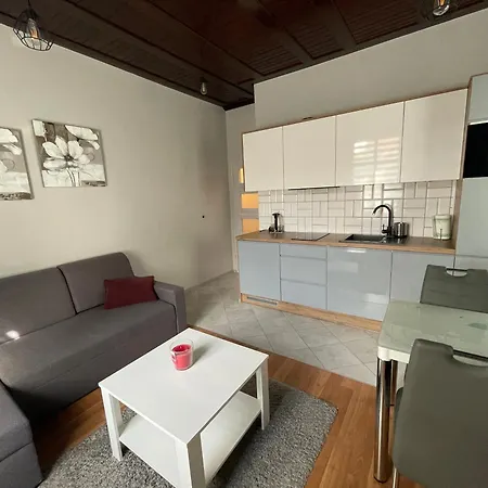 Przystanek - Genua דירה קרפאז'